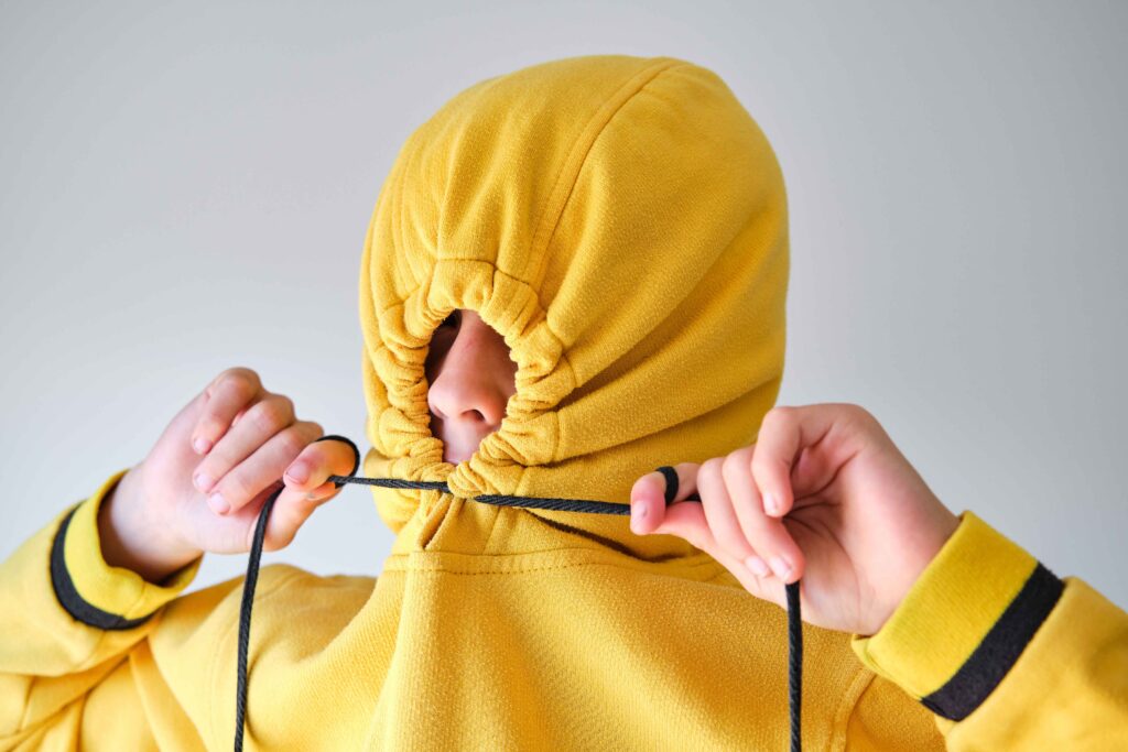9 vět, které okamžitě posílí sebevědomí vašeho teenagera